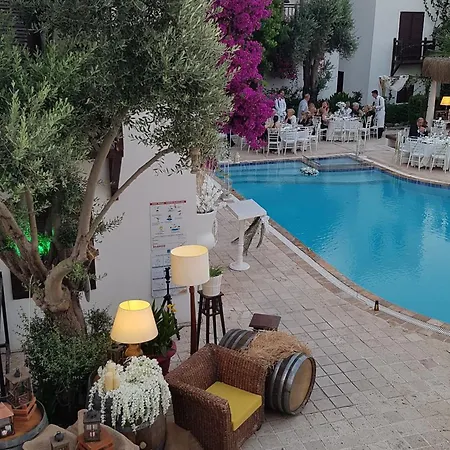 Ece Bodrum 3*
