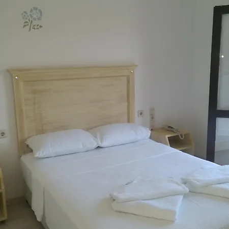 Ece Bodrum Golturkbuku