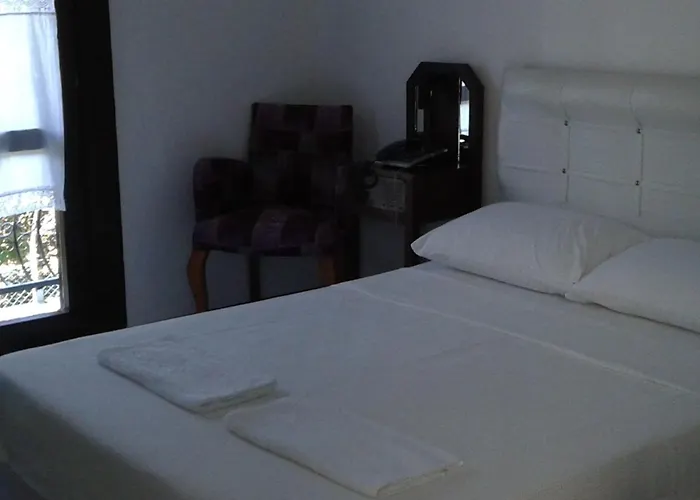 Ece Bodrum Hotel 3*