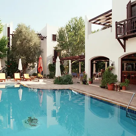 Ece Bodrum Göltürkbükü