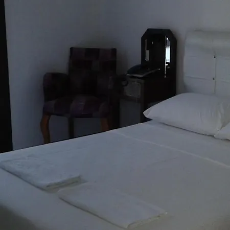 Ece Bodrum 酒店 3*